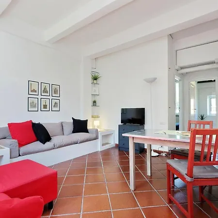 Casa Falcone 16 Rome