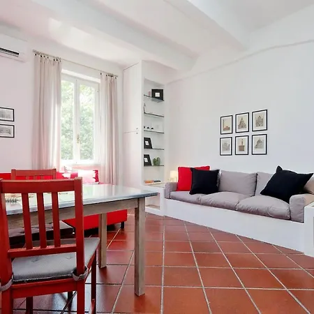 Casa Falcone 16 Rome