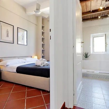 Casa Falcone 16 Rome